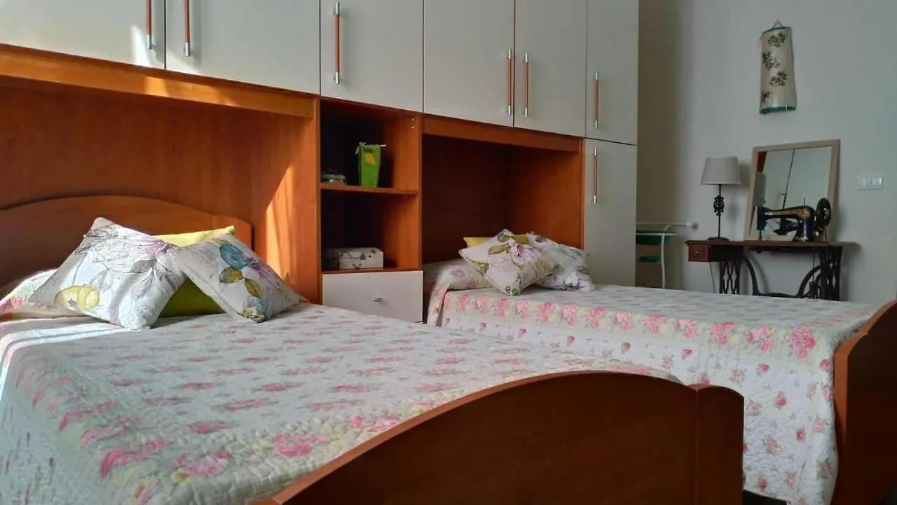 Bed and Breakfast La Casa Tra Gli Ulivi Кортона 0*,