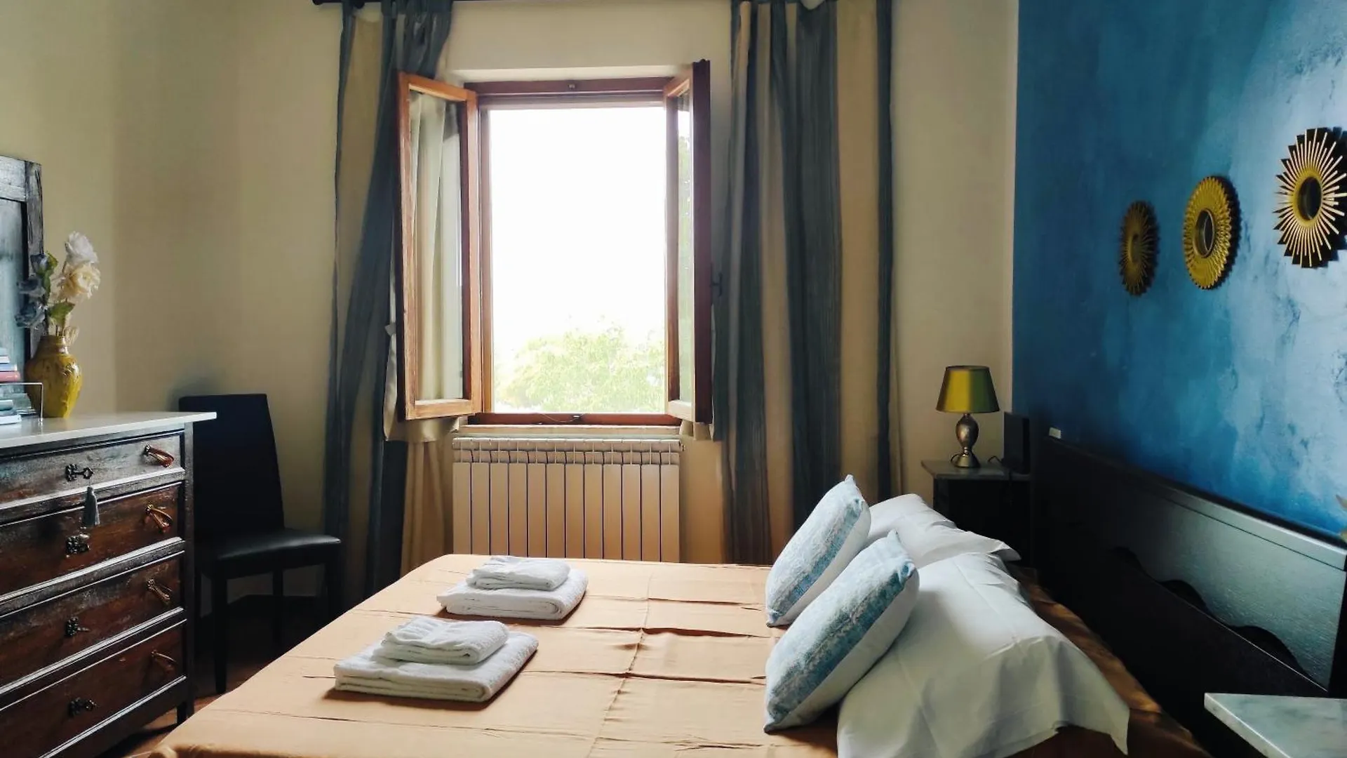 Bed and Breakfast La Casa Tra Gli Ulivi Кортона