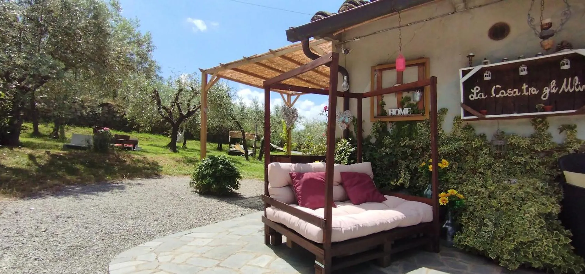 La Casa Tra Gli Ulivi Bed & Breakfast Cortona 0*,  Italy